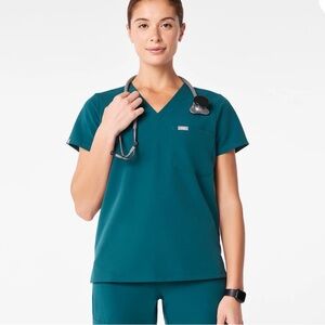 Limited Edition Figs Catarina One-Pocket Scrub Top Caribbean Blue